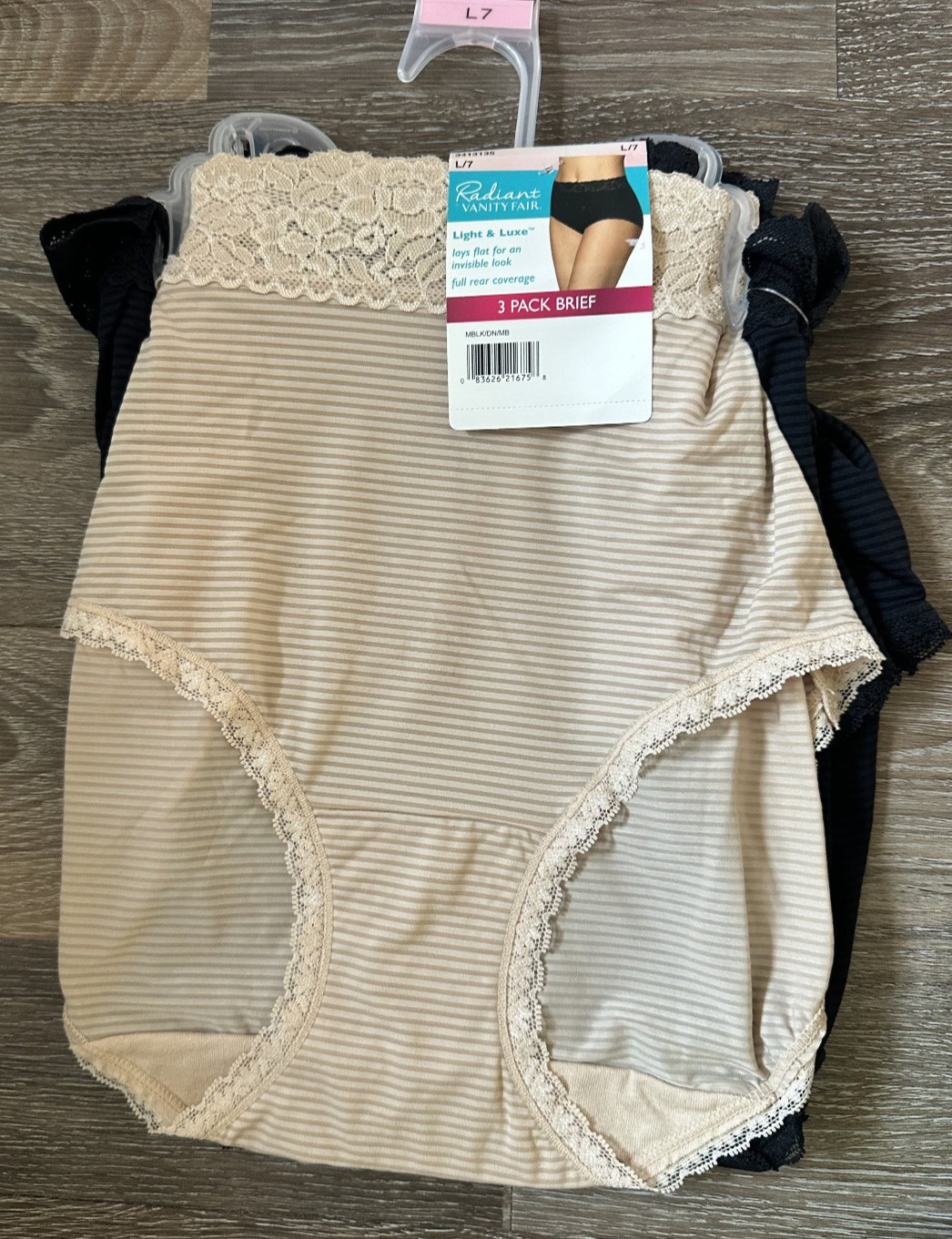 3 Vanity Fair Radiant Light and Luxe Brief Underwear Stretch Lace Waistband Lg