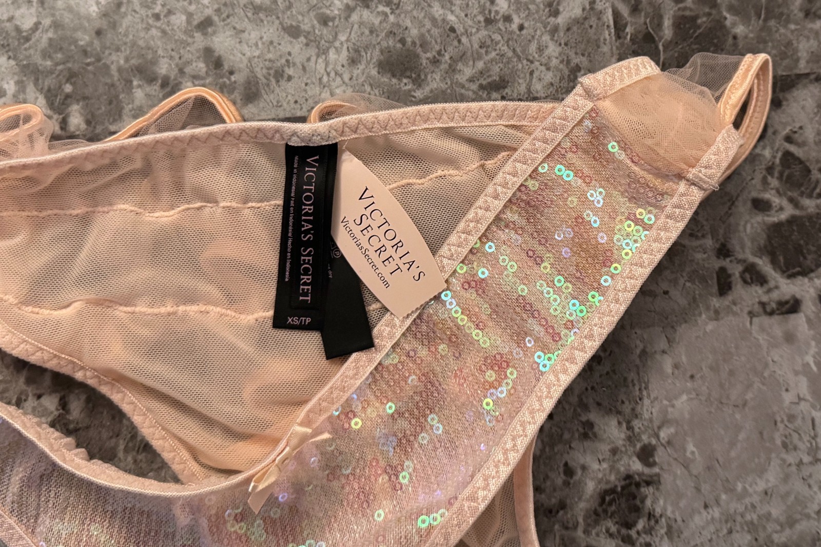 NWT VICTORIA’S SECRET XS PINK SEQUIN MESH RUFFLE BACK RARE CHEEKINI PANTIES