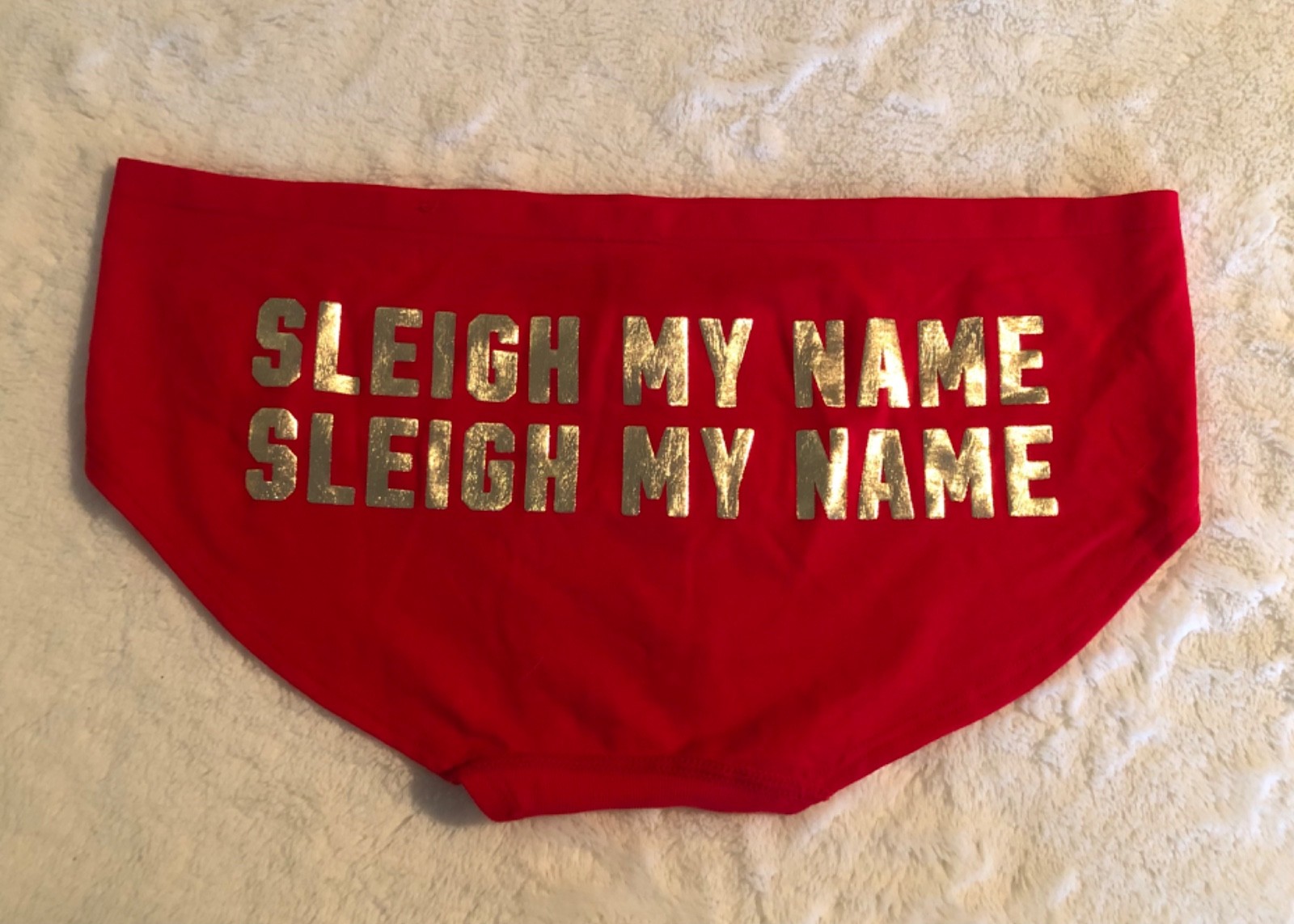 PINK Victorias Secret Red Panties Extra Low Rise Hipster Gold Sleigh Christmas L