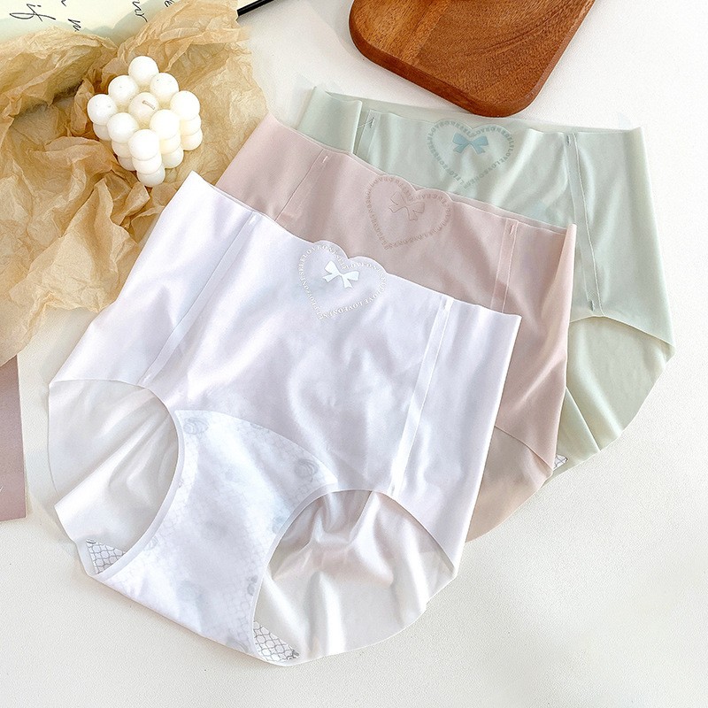 High Waisted Antibacterial Seamless Ice Silk Women’s Briefs New Soft Underwear