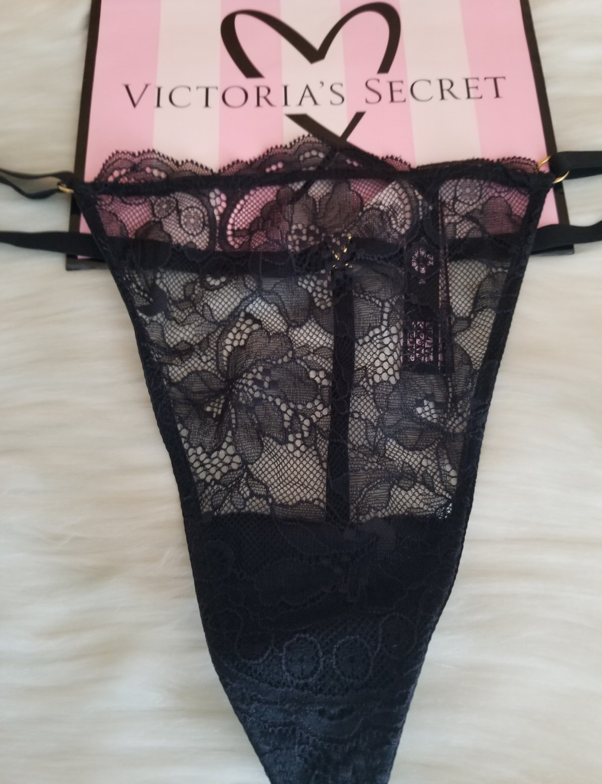 VICTORIA’S SECRET V- HARDWARE ADJUSTABLE BLACK LACE V-STRING THONG PANTY XL