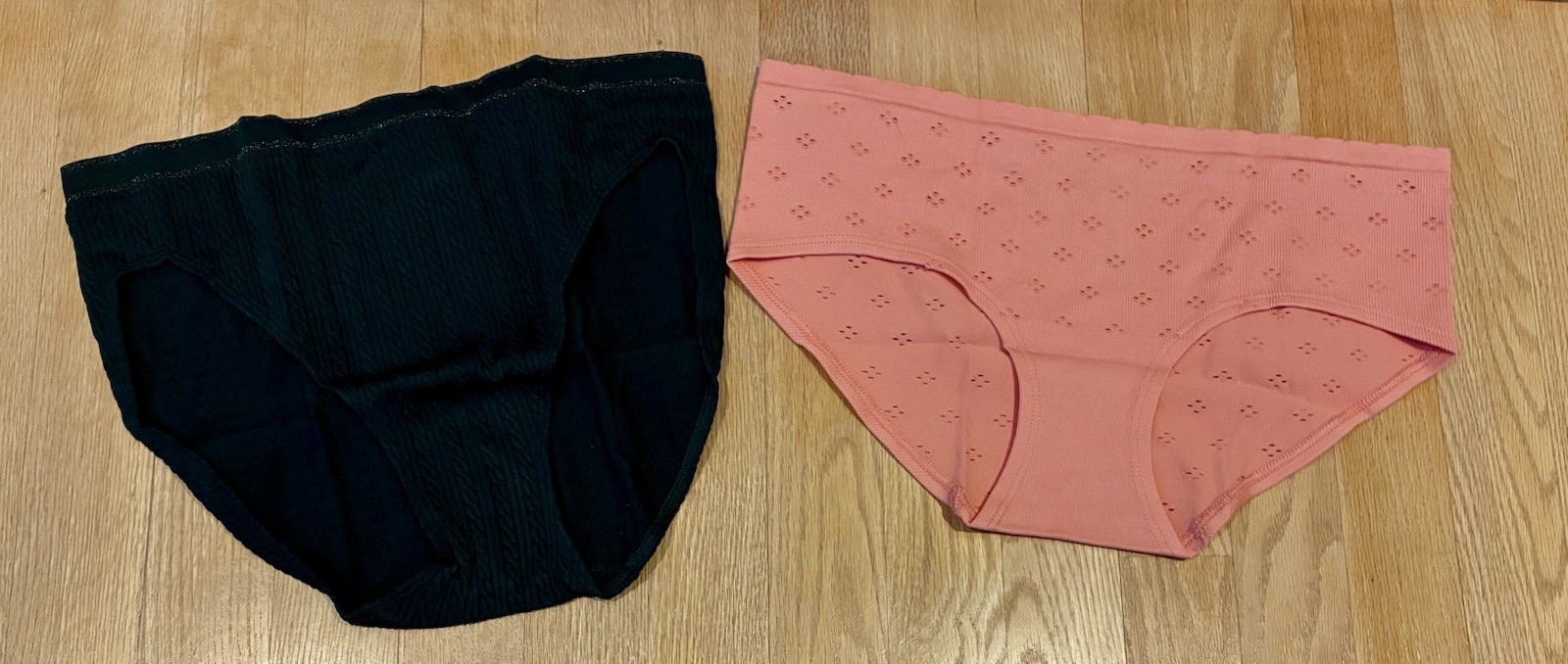 Victoria’s Secret Hipster Panties Womens Size M Coral Green Brief Lot of 2 NEW