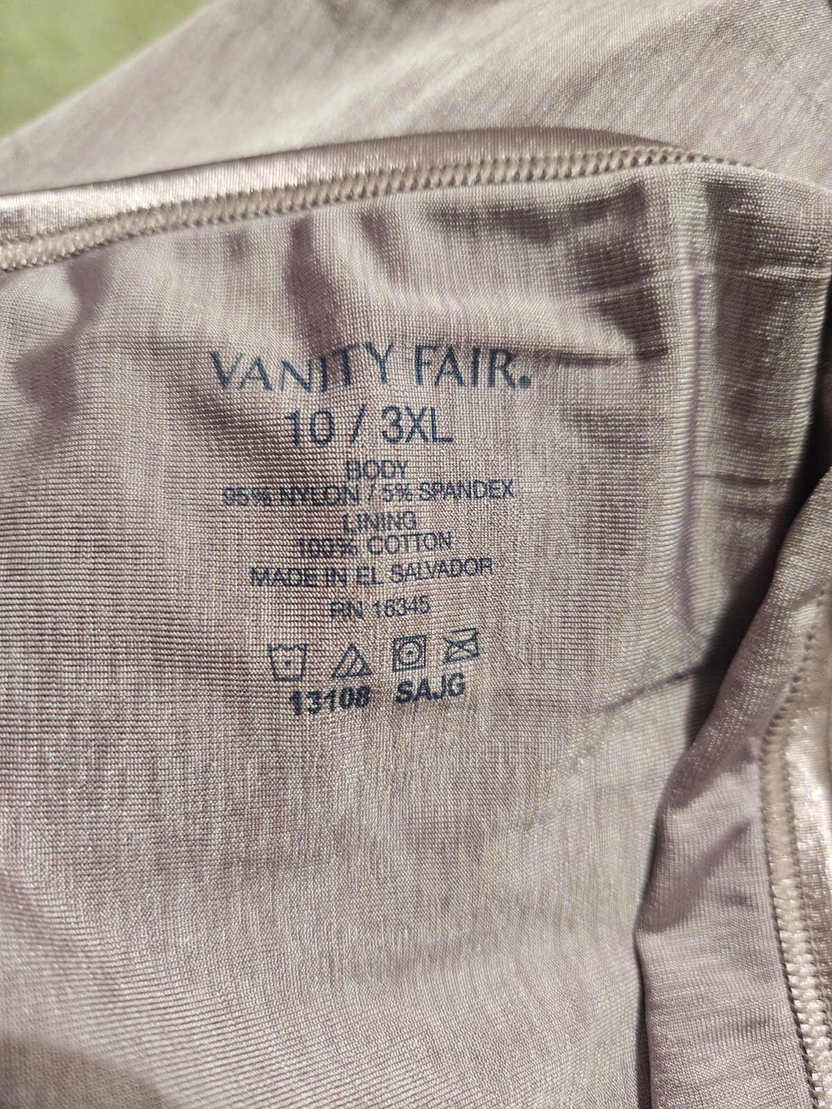 VANITY FAIR, WOMEN’S NEW MAUVE NYLON BL HI CUT FULL BRIEF, SIZE 10/3XL