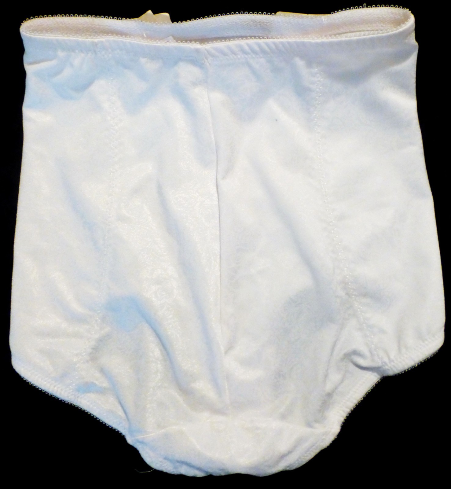 SEXY!!! BALI VINTAGE SLIPPERY SILKY SATINY JACQUARD FIRM CONTROL PANTIES XL NWT