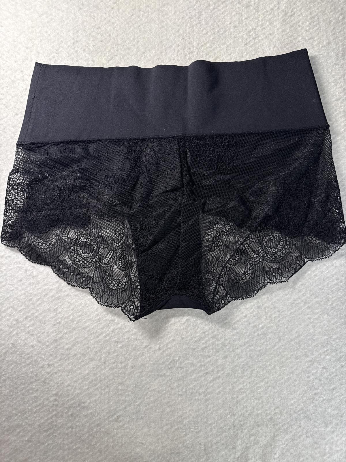 Spanx Smooth Black Lace Boyshorts Underwear Size S/P 662