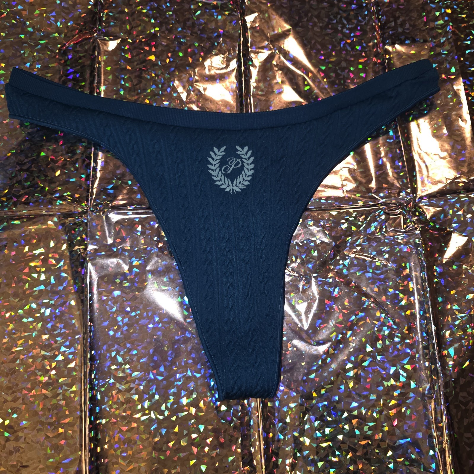 Pink By Victoria Secret Seamless Embroidered Logo Thong String Size XLARGE NWT