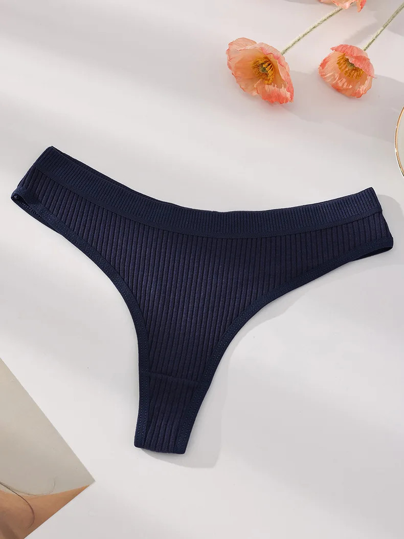 Cotton Thong Panties Low Rise Striped Soft Breathable Women’s Underwear 7 Pcs
