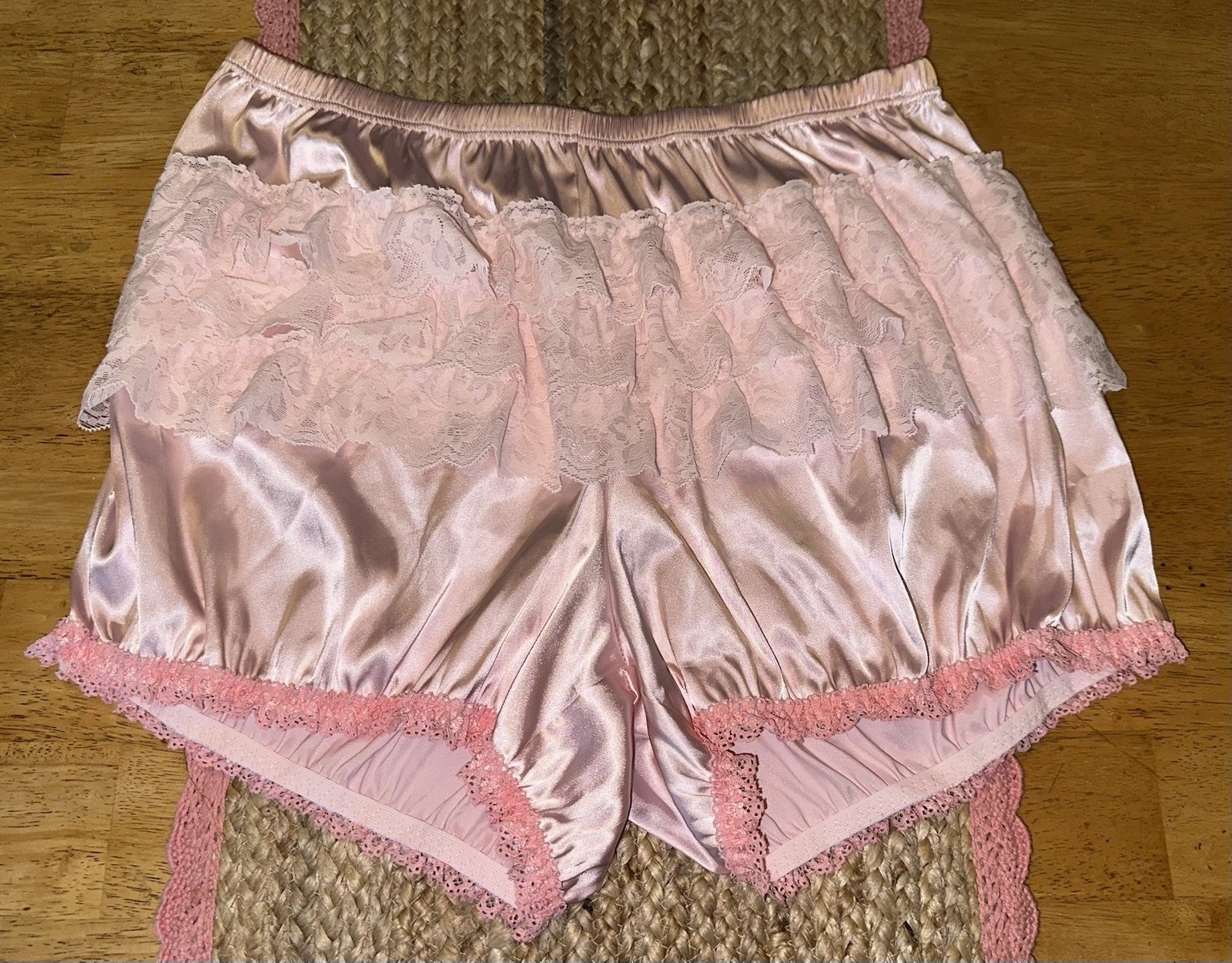Glossy Pink Satin w Tiered Ruffled Lace Bloomers Long Leg Sissy Panties XL New