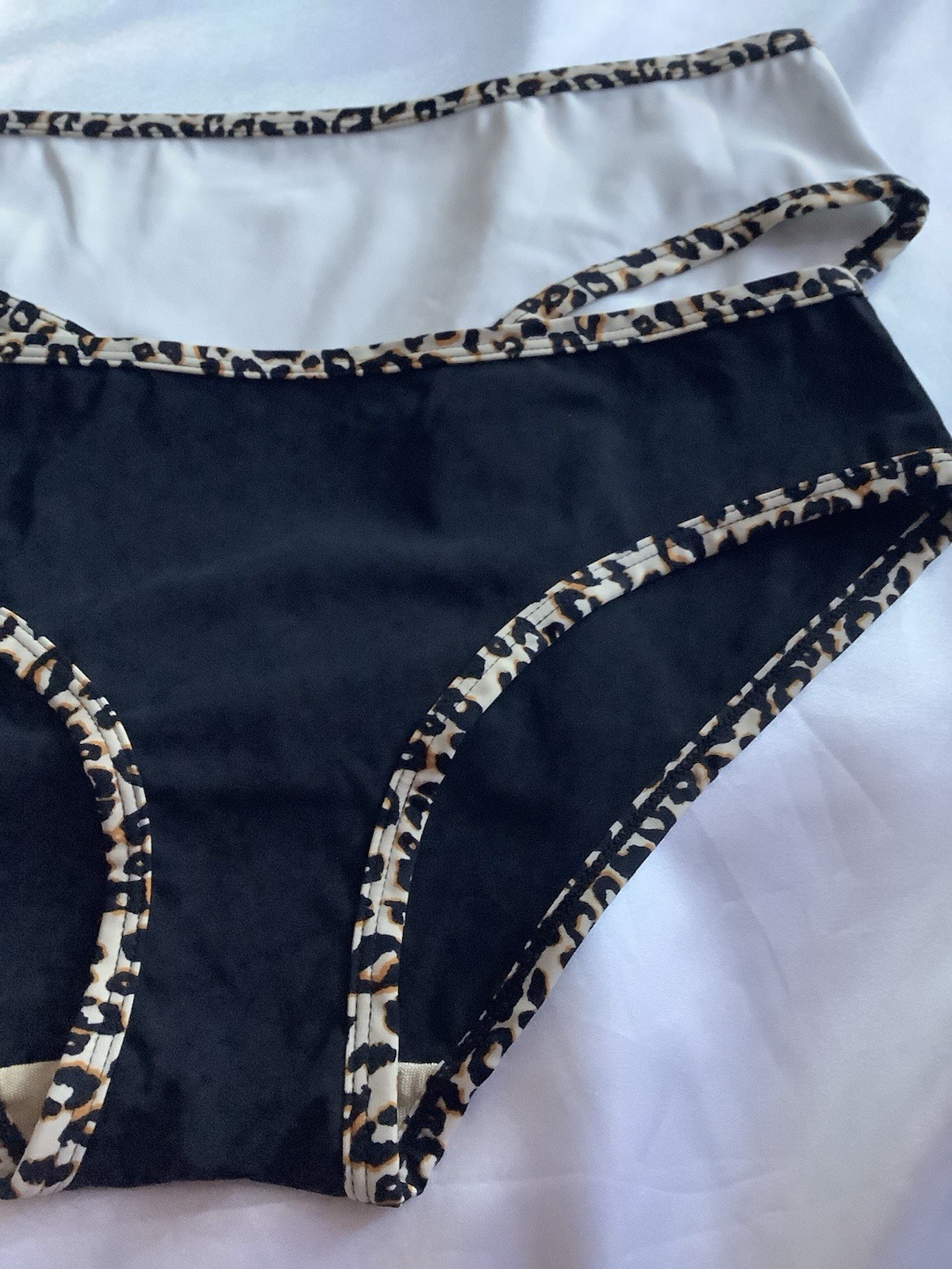 Women’s Stretch Briefs Panties Solid Animal Print Rims Breathable 3pk Medium