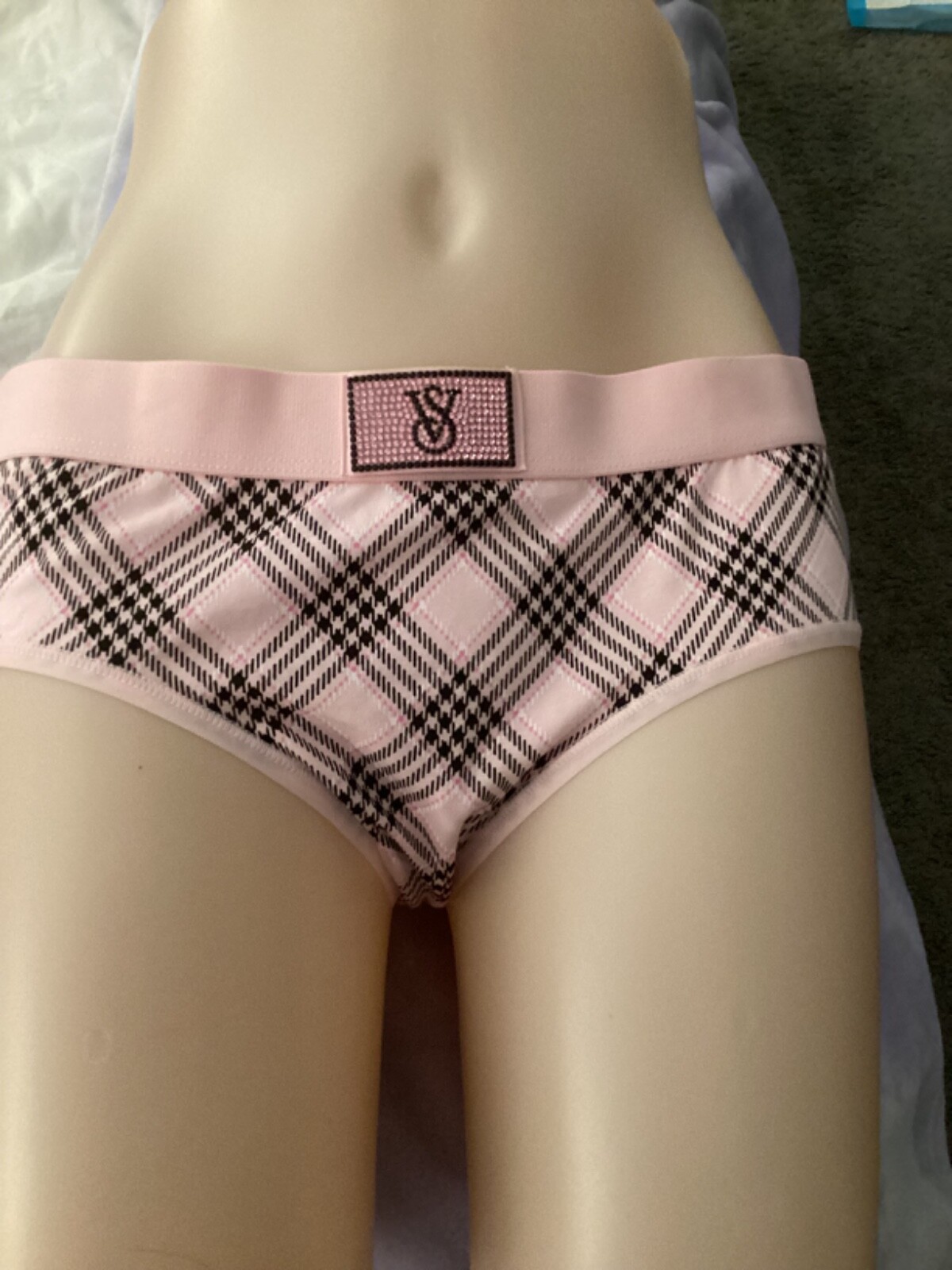 VICTORIA’S SECRET SHINE PATCH HIPHUGGER PANTY STRAP BLING LOGO LARGE ( EF319)