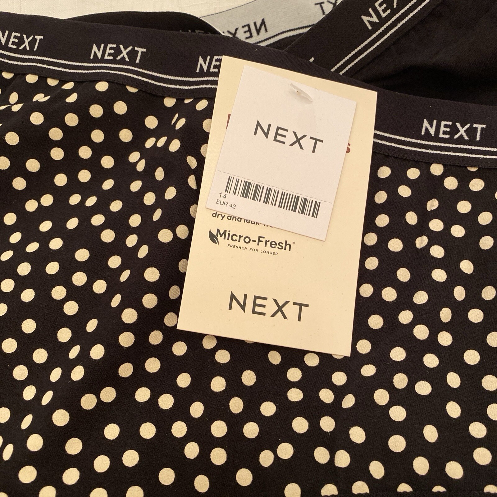 NEXT Period Pants Medium Flow – New Black / Spots Full Brief Size 14