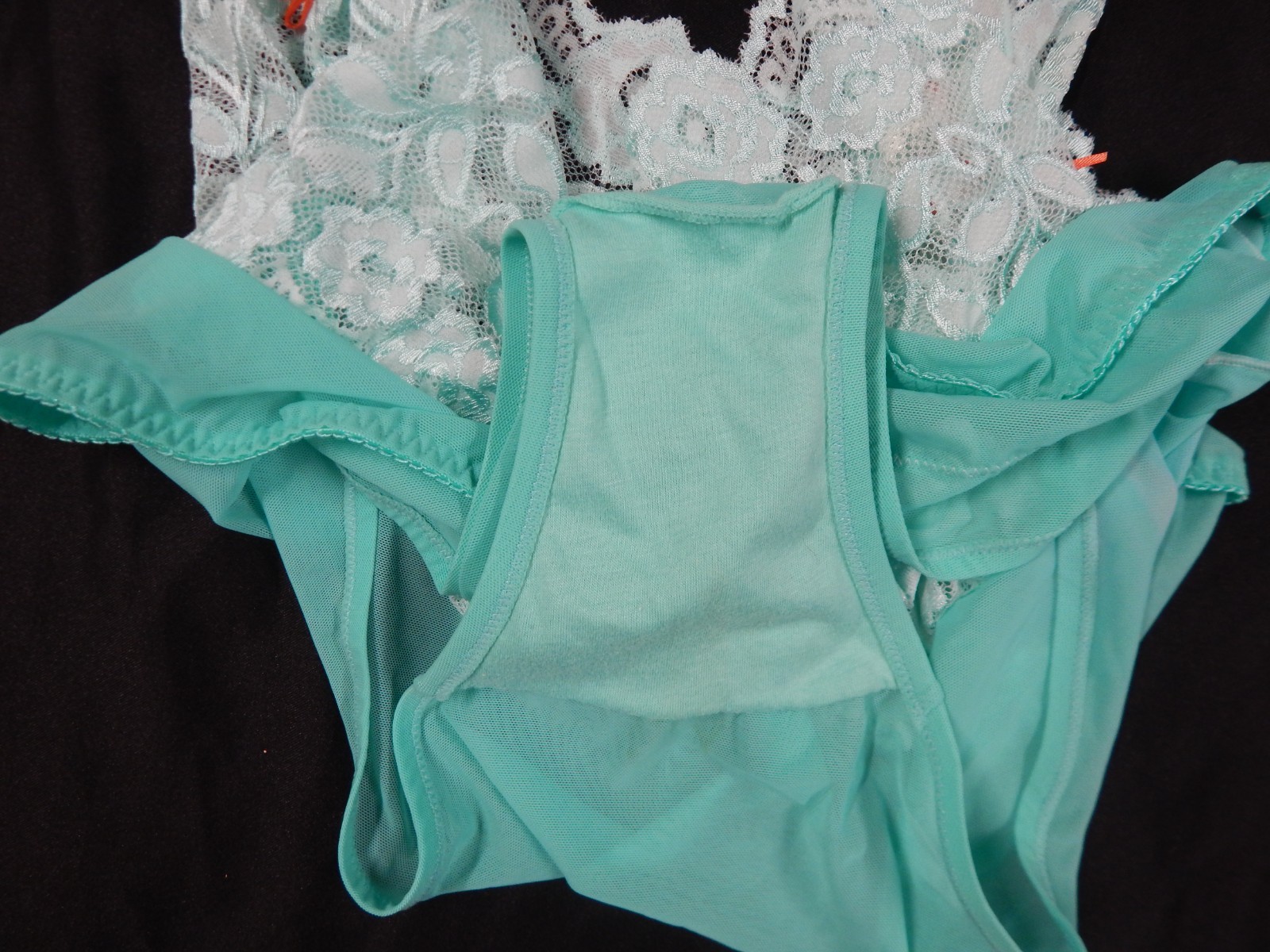 CABERNET GREEN NYLON/SPANDEX FLIRT SKIRT LACE PANTY–Style 4264–Size 2X