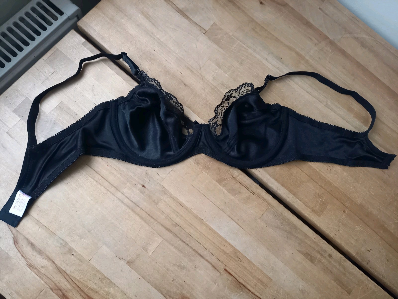 PANACHE Frillys 36B Black Satin Look with Lace Trim Medium Control Underwire NEW