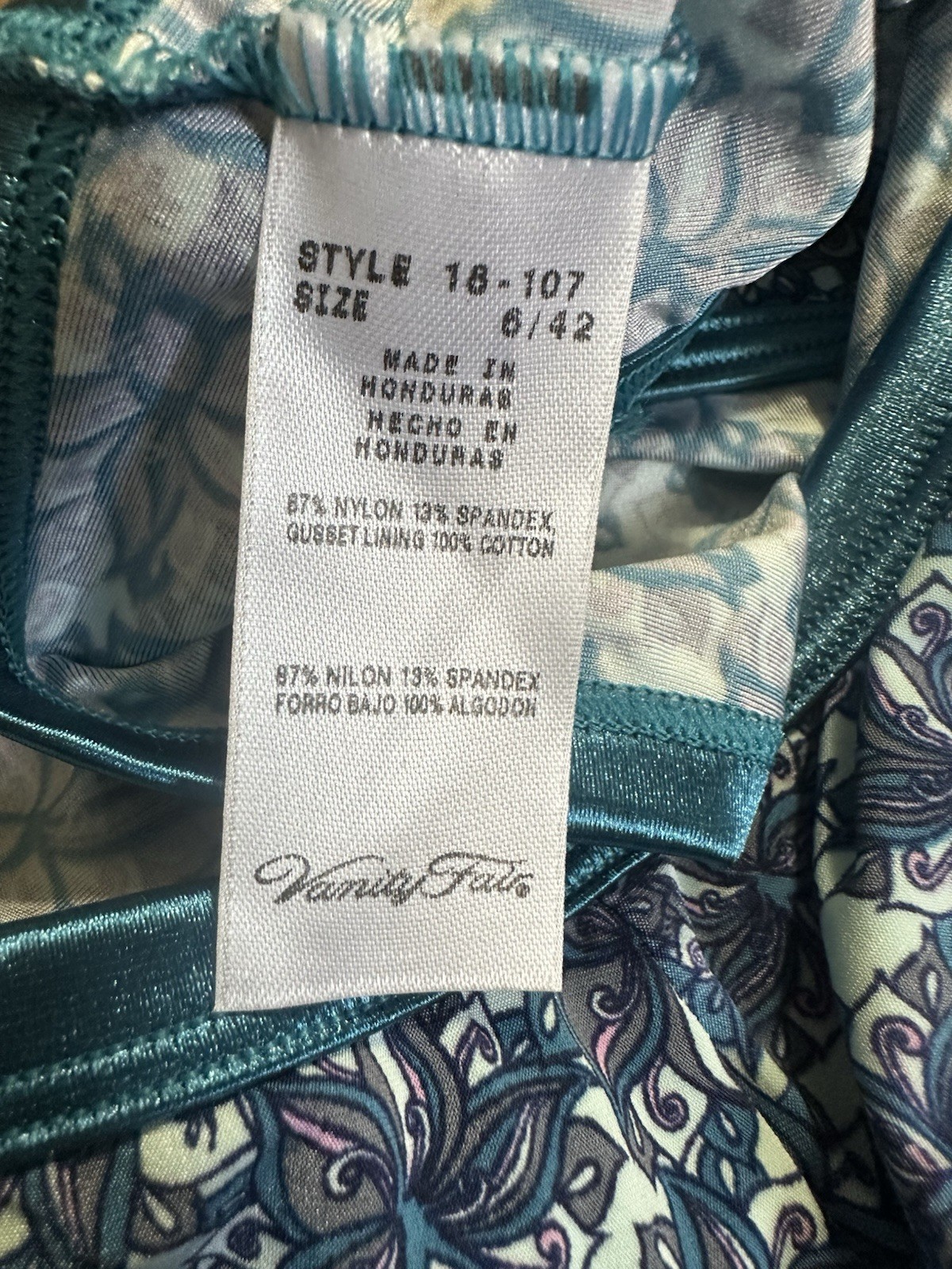 DEADSTOCK RARE PATTERN!!! NWT Vanity Fair Hipster Panties 18107 Size 6 SO HOT!!