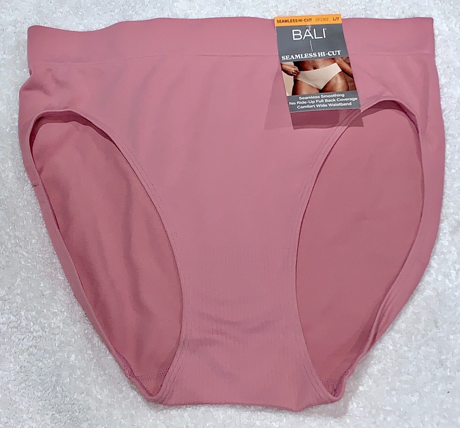 BALI One Smooth U Seamless All Around Smoothing Pink Hi Cut Panty Womens Sz M L