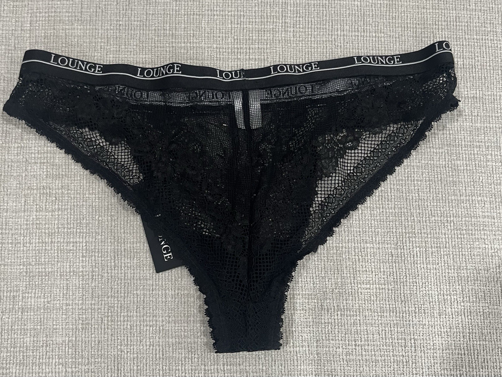 NWT LOUNGE WOMENS LACE PANTIES SET OF 2 SIZE MEDIUM