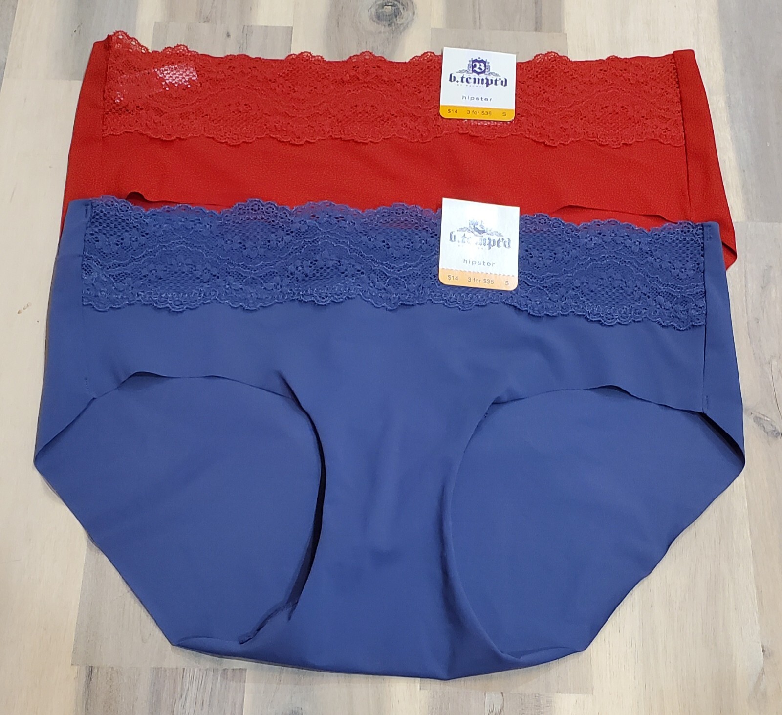 B.tempt’d by Wacoal Women’s B.bare Hipsters (2) Pack Size Small