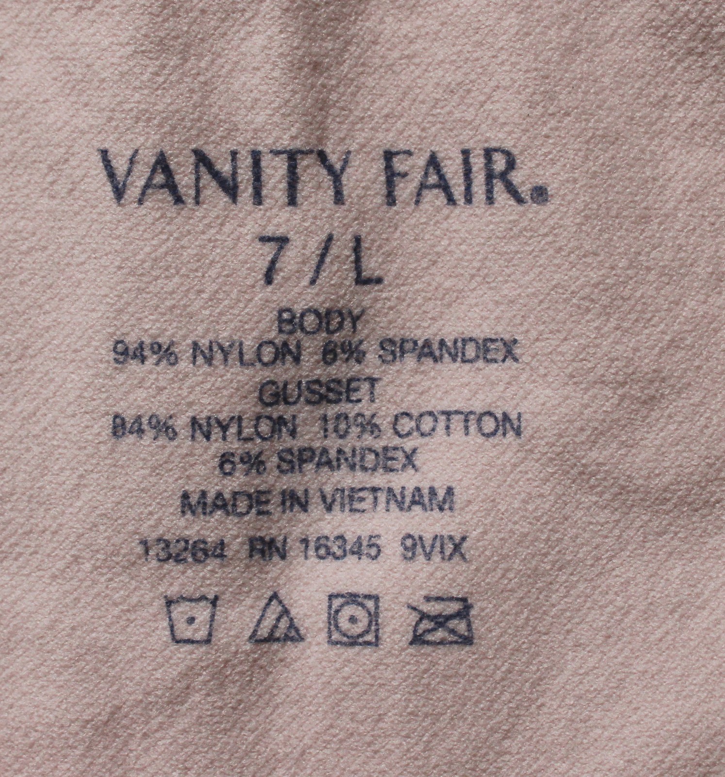 Vanity Fair Women’s Smoothing Comfort Seamless Brief EH6 Sheer Quartz Large NWT
