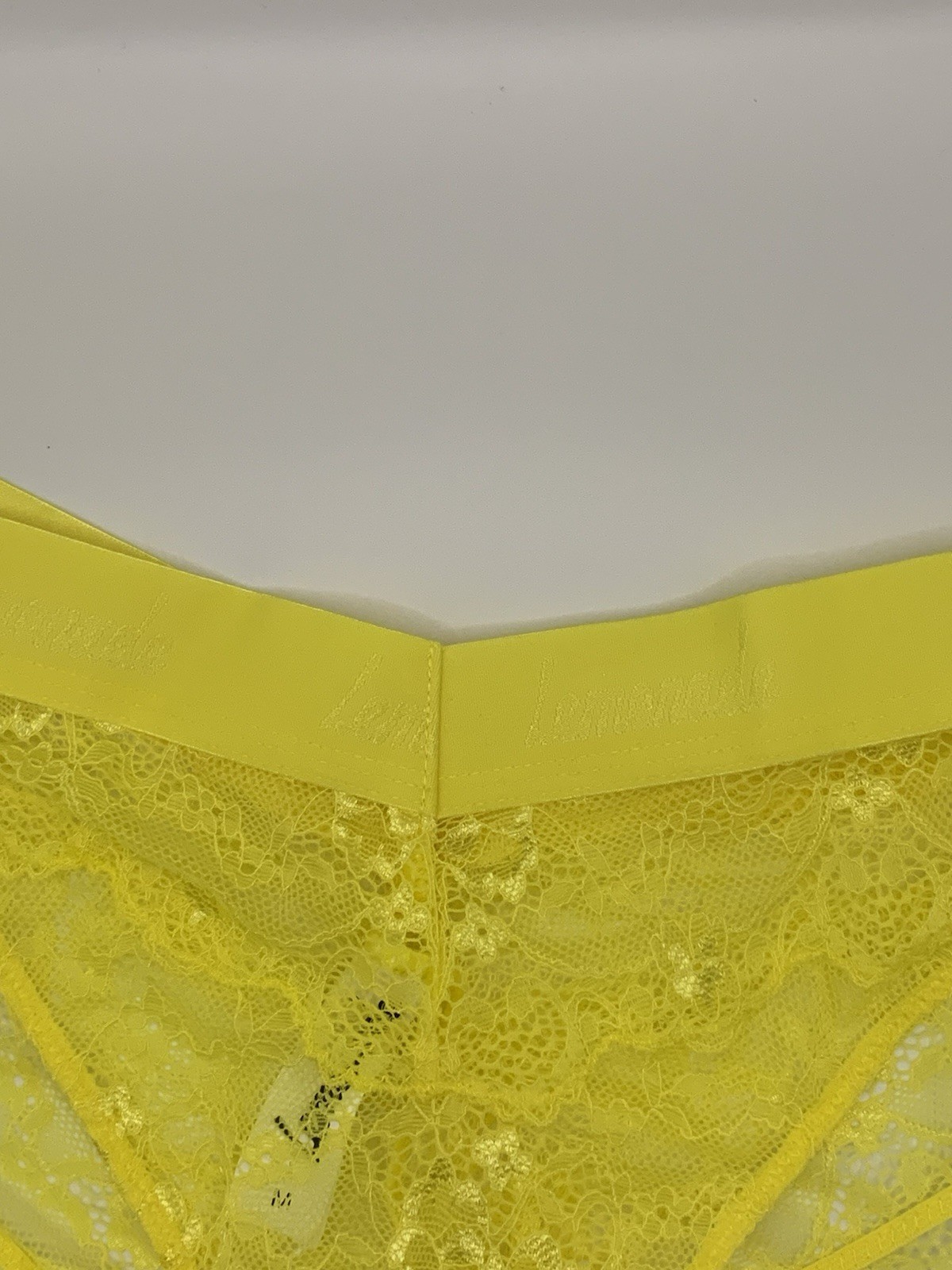 Lemonade Dolls Lace Brazilian Yellow M 14-16 BNWT Freepost