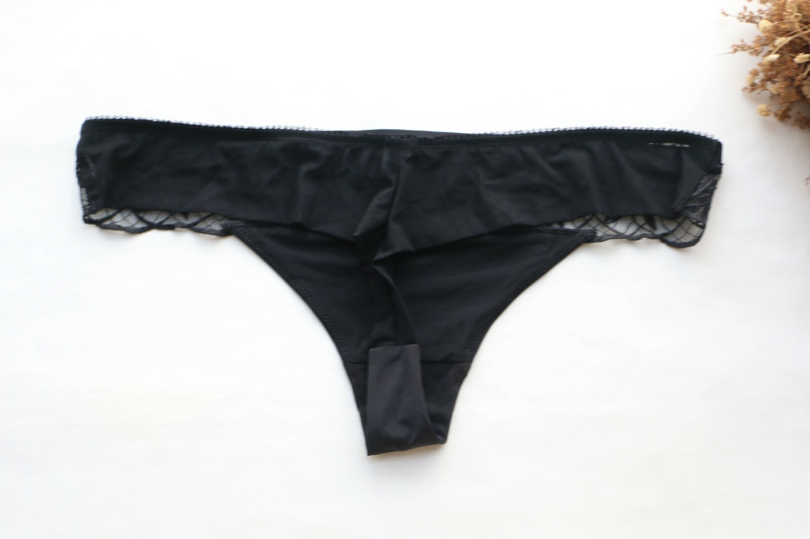 Women Thong smooth&embroidery Underwear Hipster G-string Panties Black M-2XL-4XL