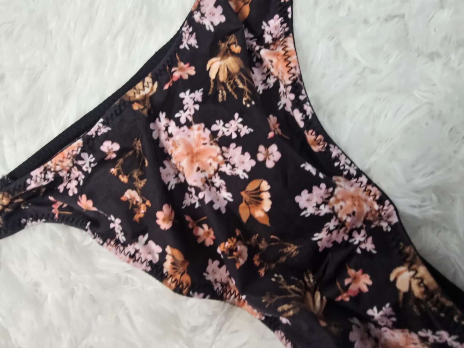 VS shine rhinestone strap thong panty new size large black floral