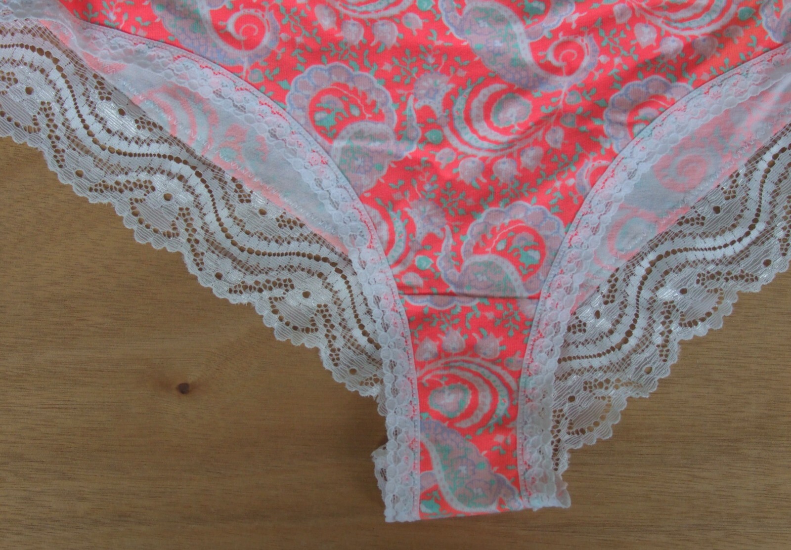 EX Chainstore NO VPL size 10 bikini knickers panties briefs cotton rich Neon