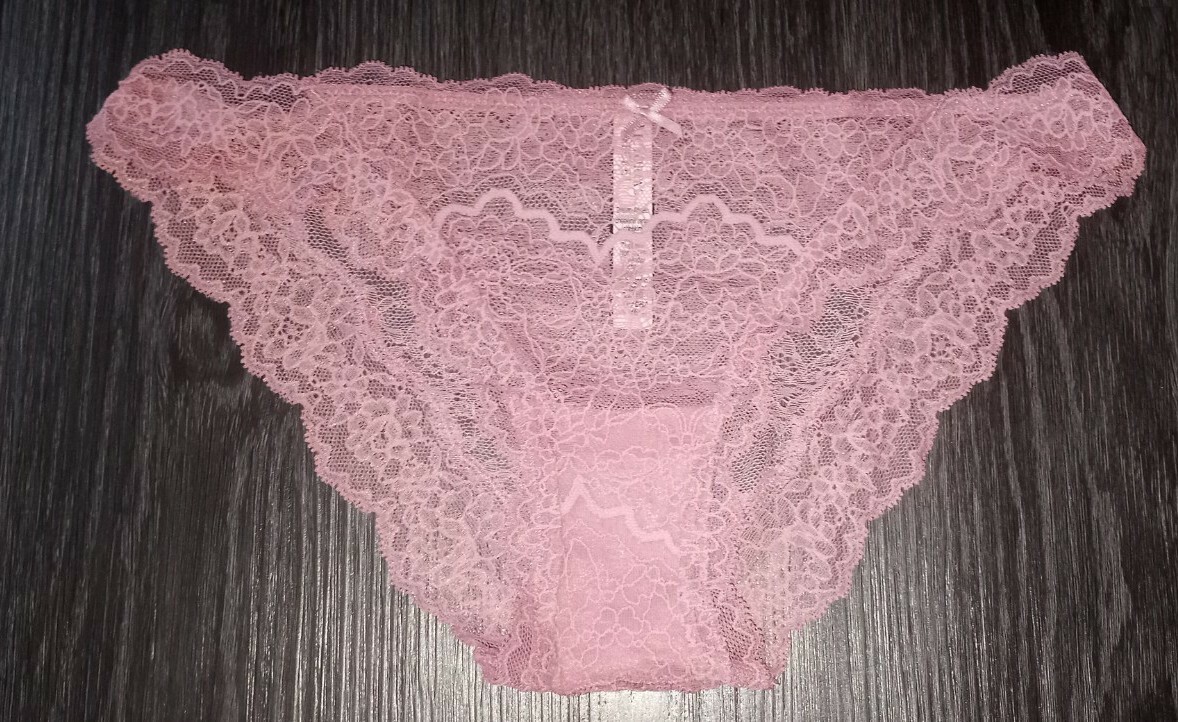 VS DREAM ANGELS Lace Cheekini Panty BRAND NEW SIZE medium dusty mauve
