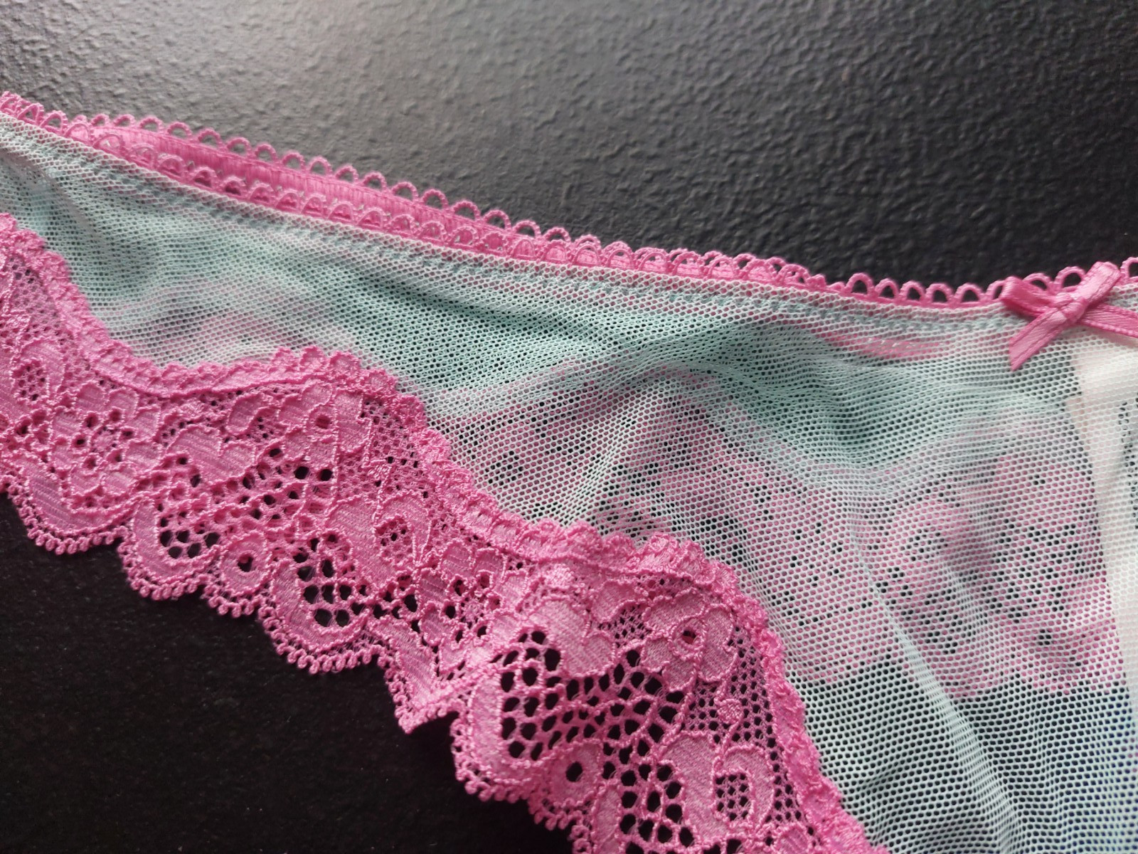 NWT Victoria’s Secret Tease High-Leg Scoop Thong Panty Large (512)