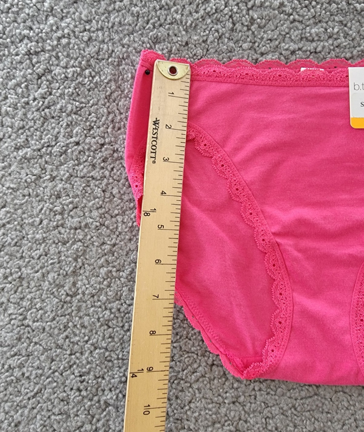 b.tempt’d by Wacoal Eyelet High-Leg Underwear Women’s 5-S Raspberry Sorbet