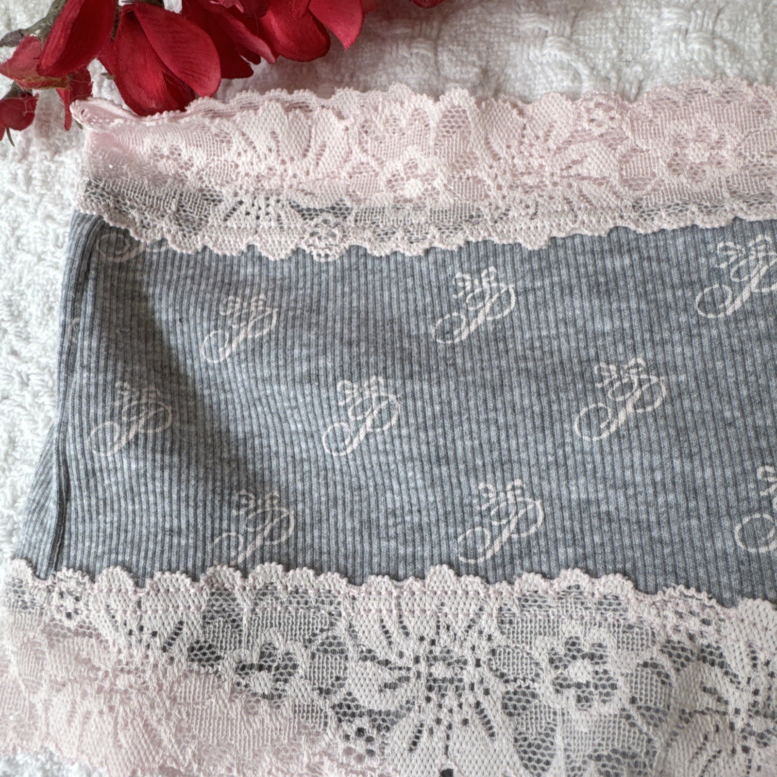 VICTORIA’S SECRET PINK L CHEEKY LACE PINK GRAY COTTON PANTIES NWT