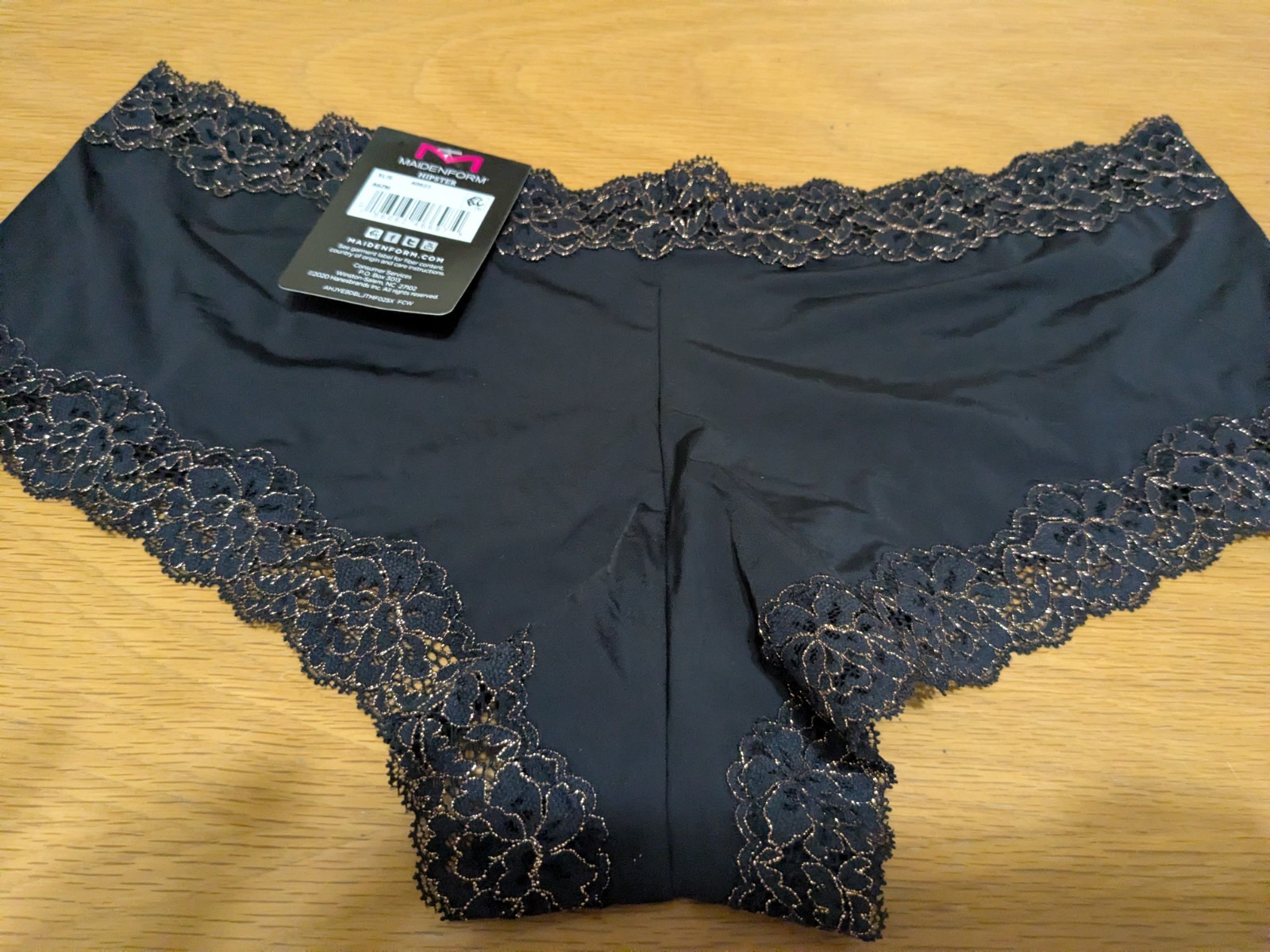 MAIDENFORM~XL 8~40823~Black Sparkle Gold Hipster Luxurious Lace