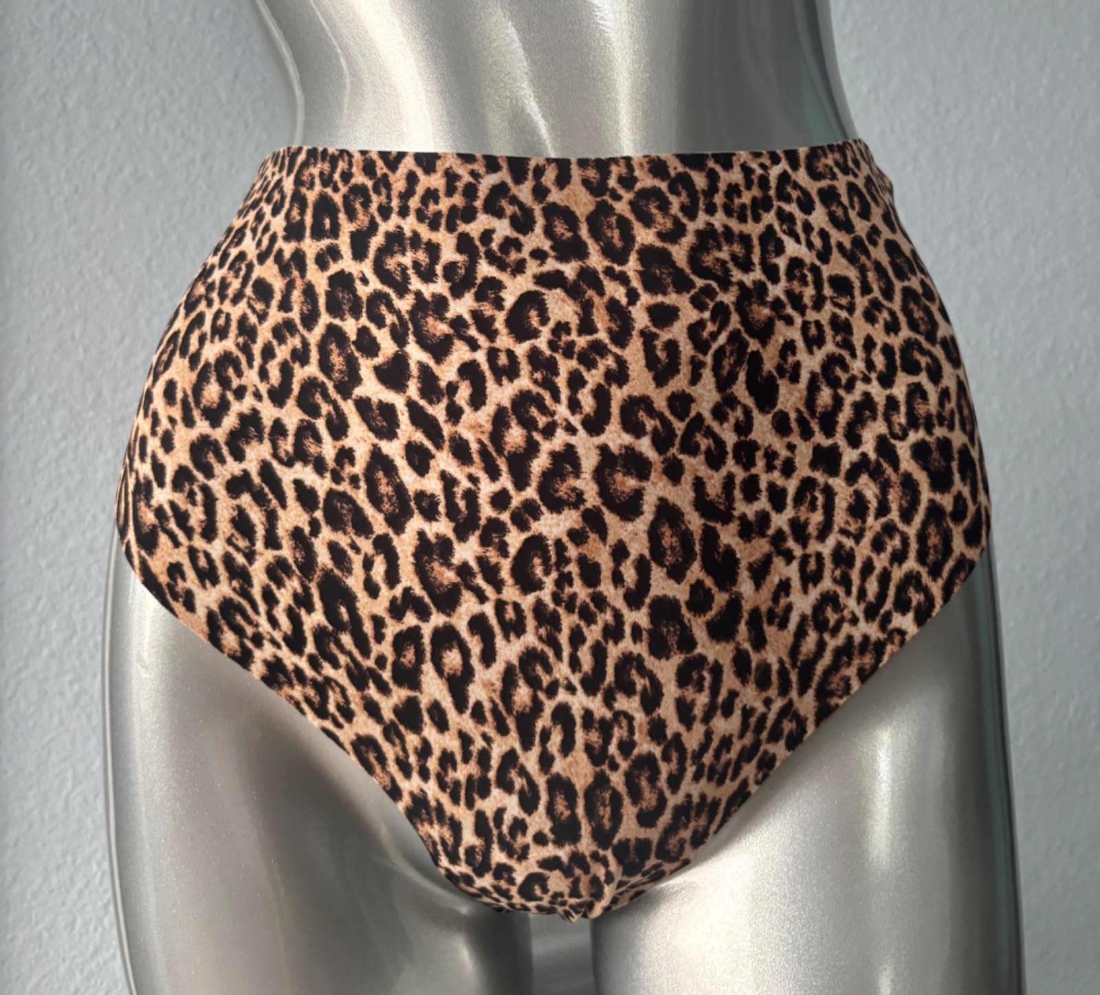 Victoria’s Secret Thong Panty No Show High Waist Animal Print S M XL 2XL