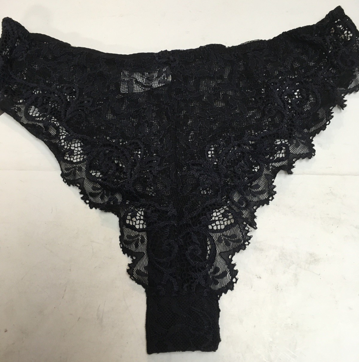 SIMONE PERELE THONG CELESTE LACE PANTY ASSORTED COLORS NWT FRENCH SIZE 4