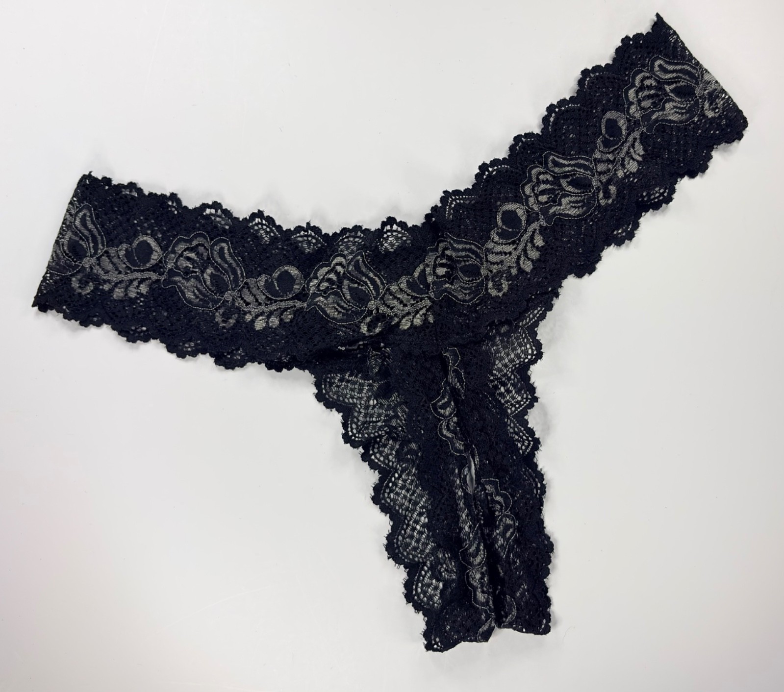 NIB Blk. Lace Women’s M/L Thong Panties Underwear~Crotchless, Stretch, Soft Lace