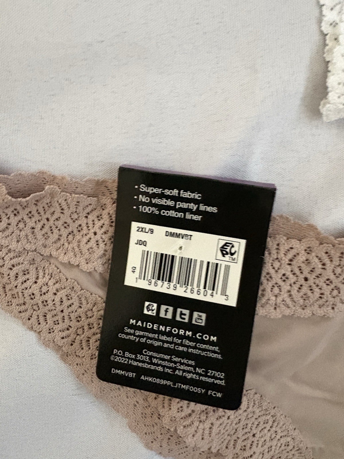 NEW Maidenform DMMVBT V Back Thong 2 Pair Size 2XLarge Women’s Thong Multicolor