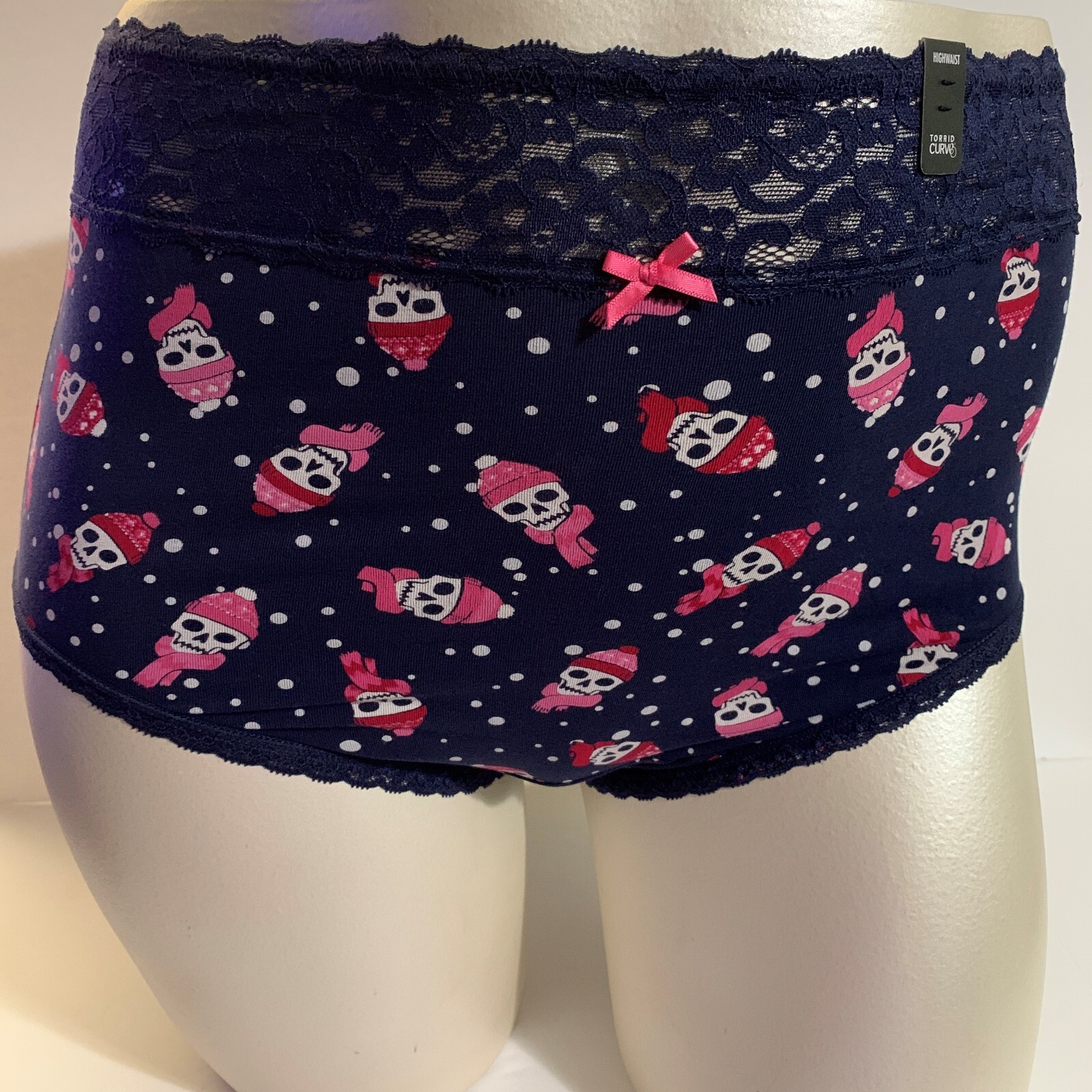 Torrid High Waist Panties Underwear Wide Lace Christmas Skulls Plus Size 1 14 16