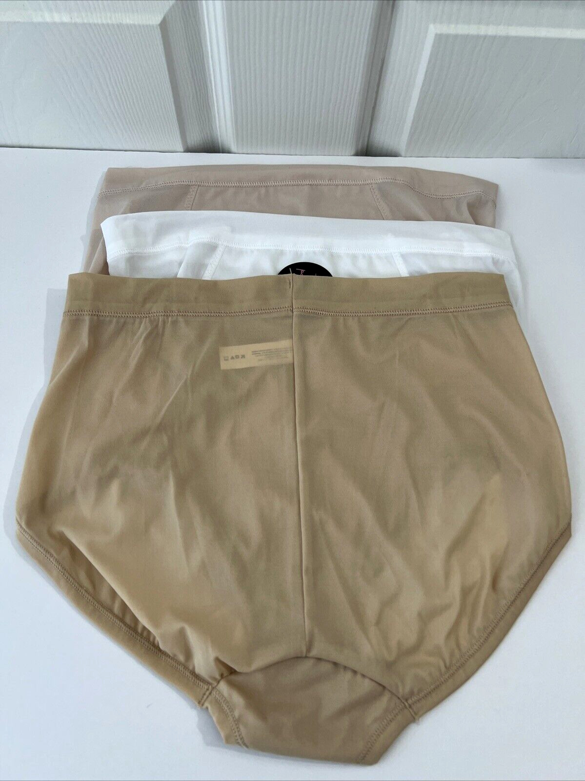NEW Bali 3 Pairs One Smooth Ultra Light Briefs XL/8 DFMEB3 Multi-Color