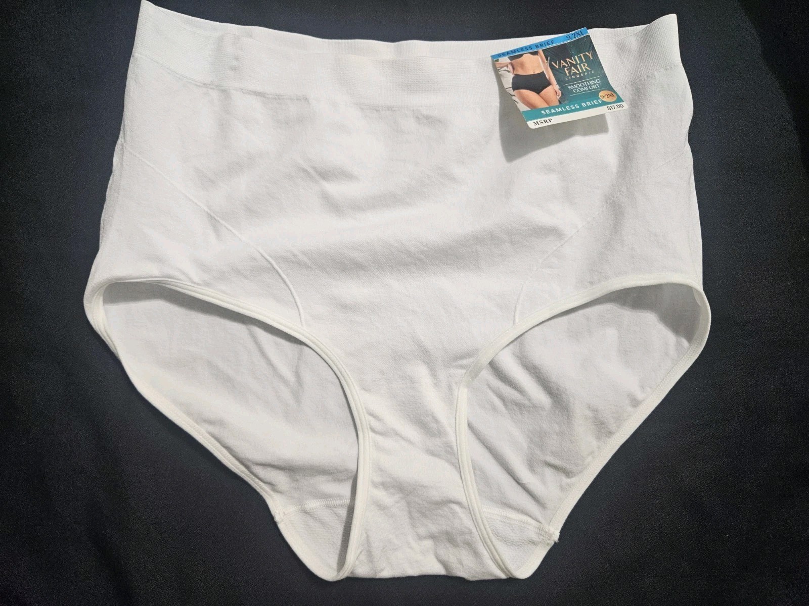 VANITY FAIR, WOMEN’S NEW WHITE NYLON BL FULL SEAMLESS BRIEF, SZ 9/2XL