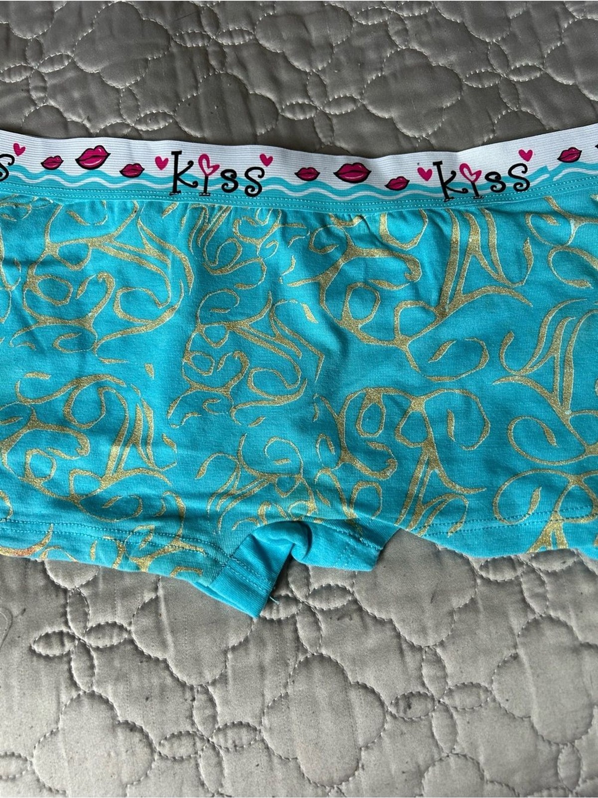 2PK Kiss Boyshorts 1 White with Gold Swirl and 1 Blue with Gold Swirl Size XL