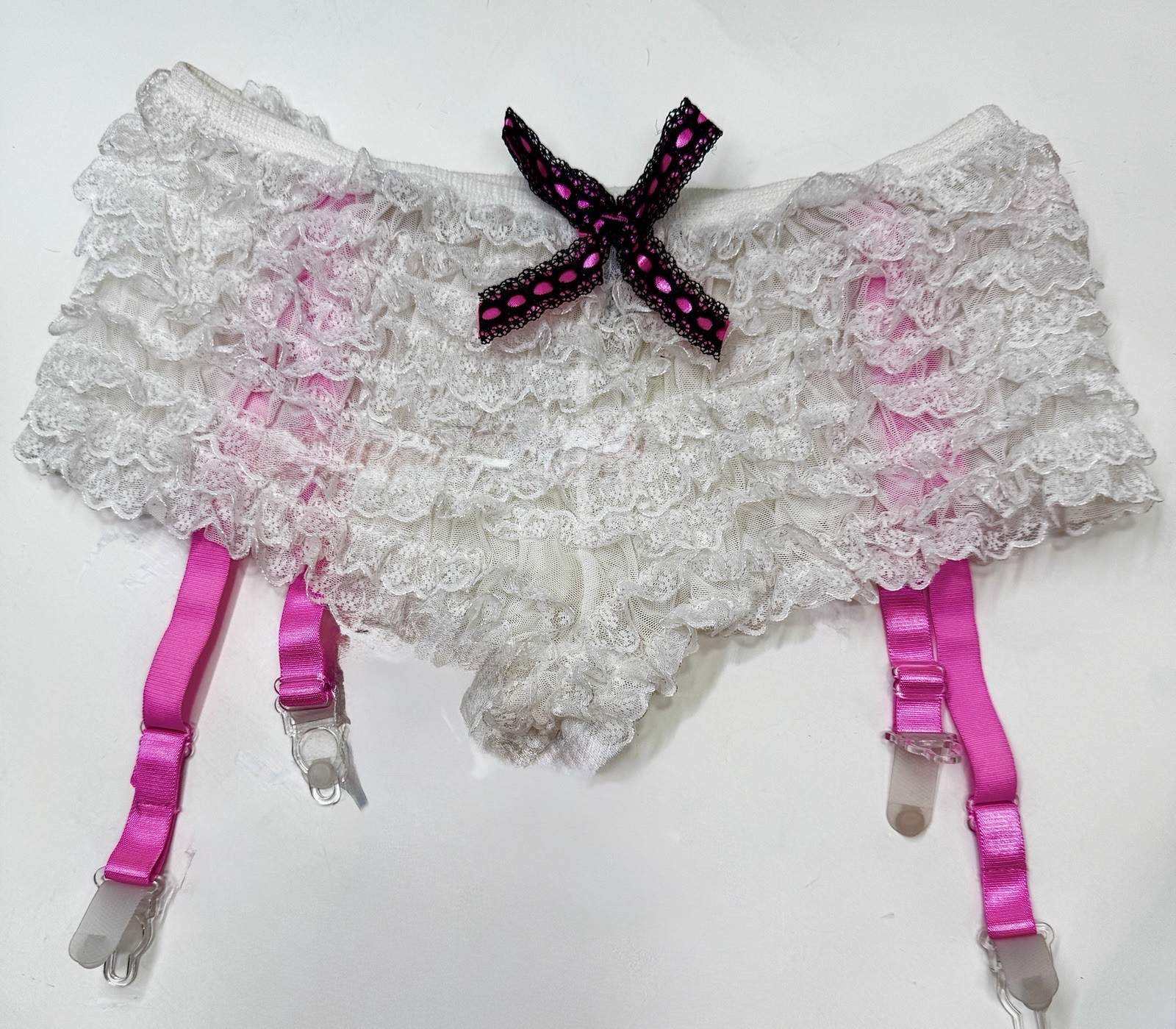 VTG Y2K Panties/Boyshorts attached Garter Straps White& Pink Lace Ruffle Pin-Up