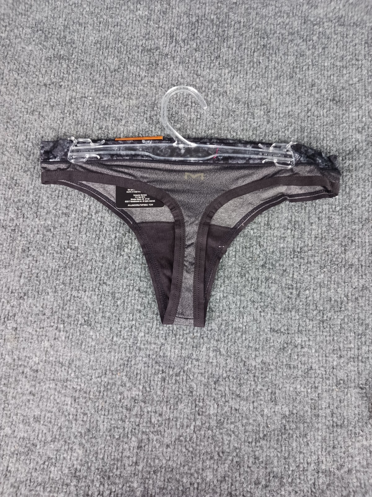 4 PACK MIXED LOT MAIDENFORM THONG NO LINES NO SHOW SMALL 5