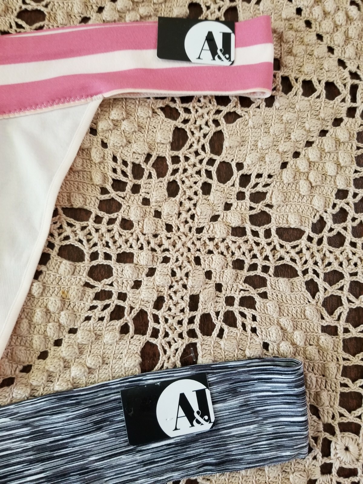 A and I Thong Panties 2 Pair Black/Pink Size 8/XL~ NWT ~ $24.00 MSRP