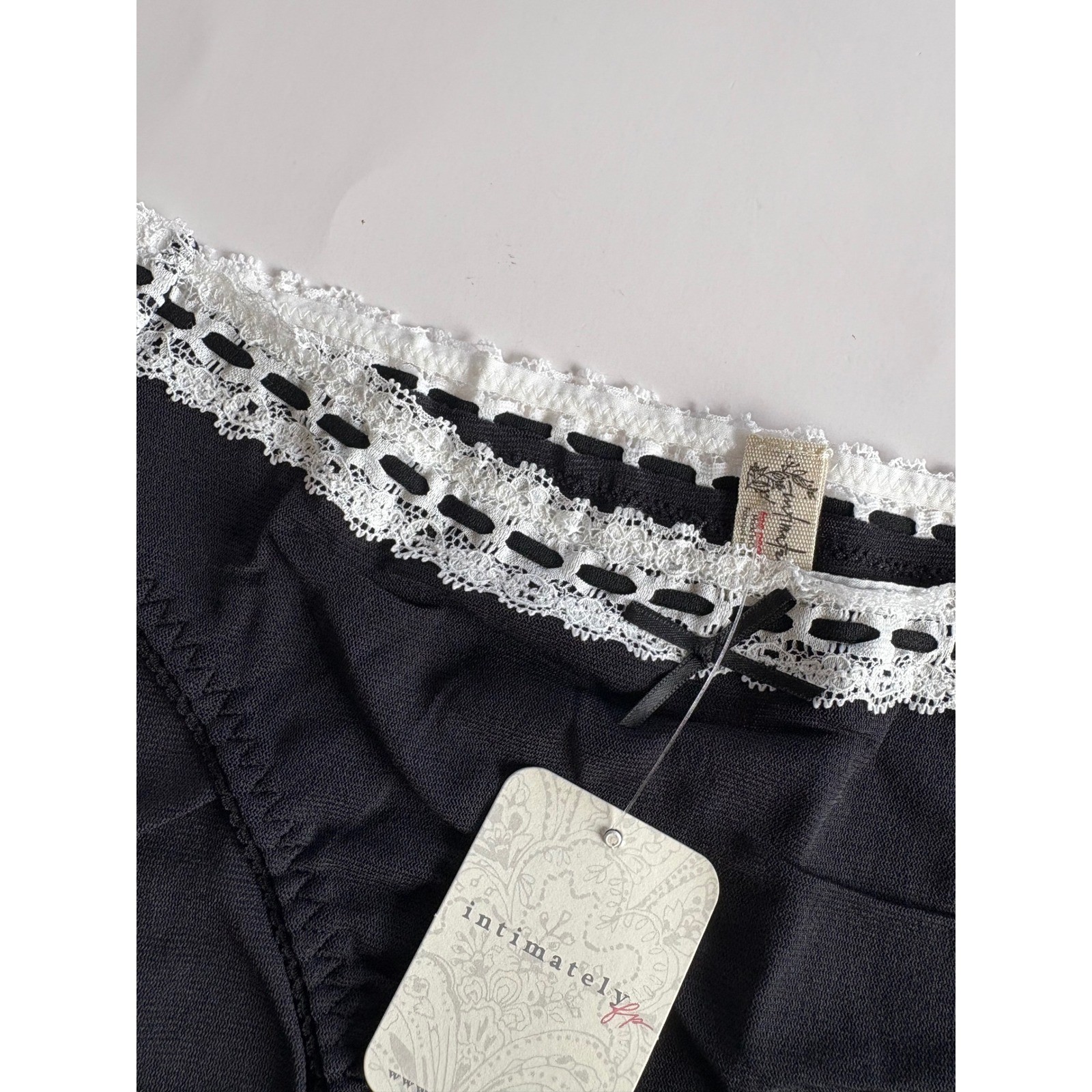 Intimately Free People Black Lace Trim Bikini Panties So Sweet Bikini Medium NEW