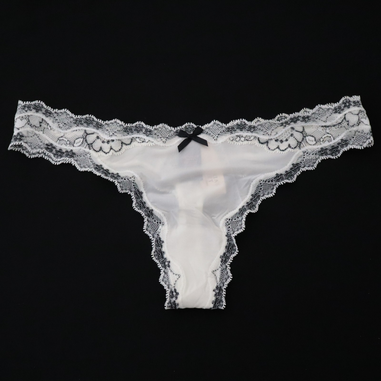 NEW Victoria’s Secret VTG Silky Sheer Satin Dream Angels Thong Panties SMALL