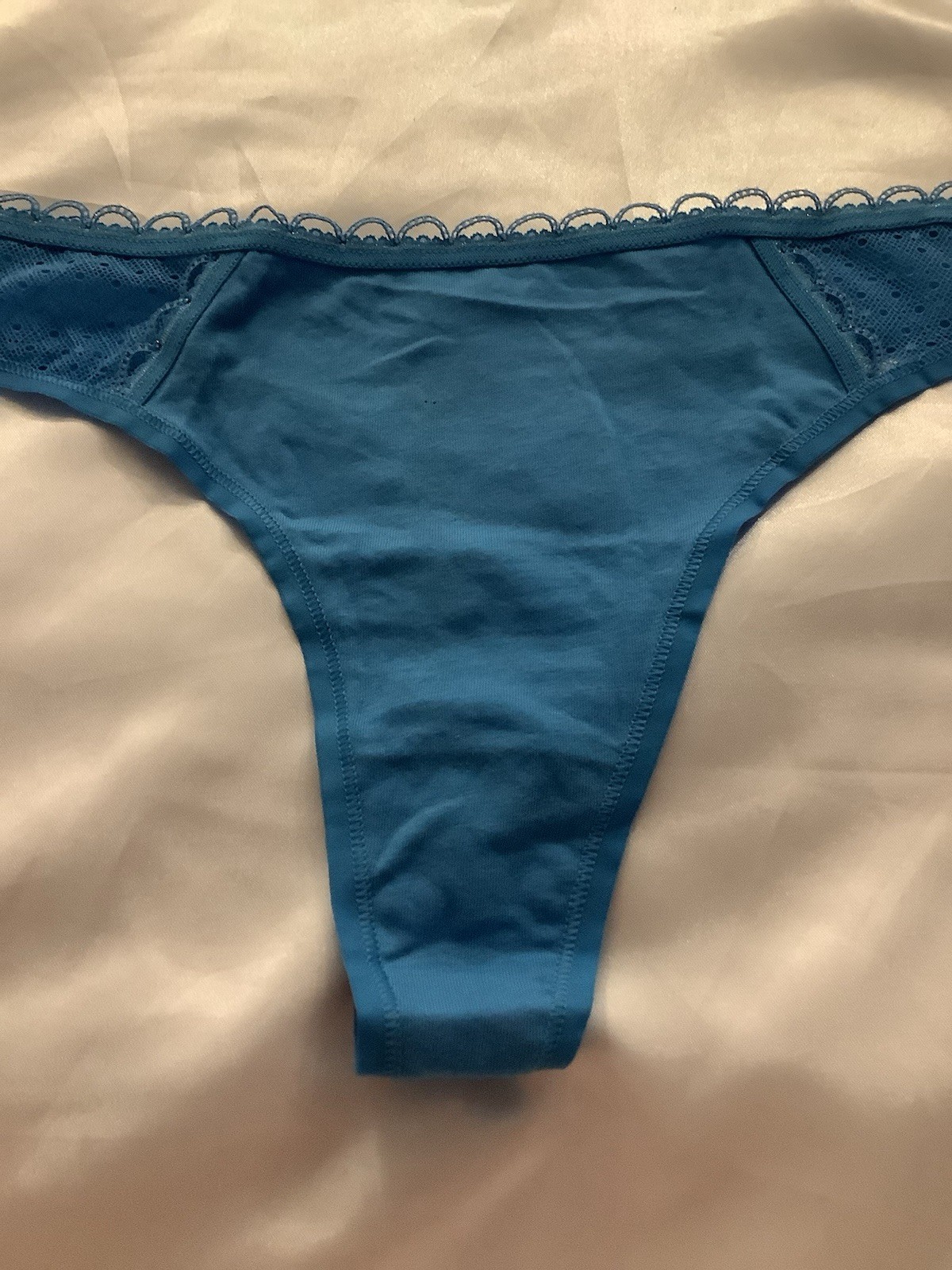 Victoria’s Secret PINK Women’s Thong Panties Blue Turquoise Lace 1pk Large
