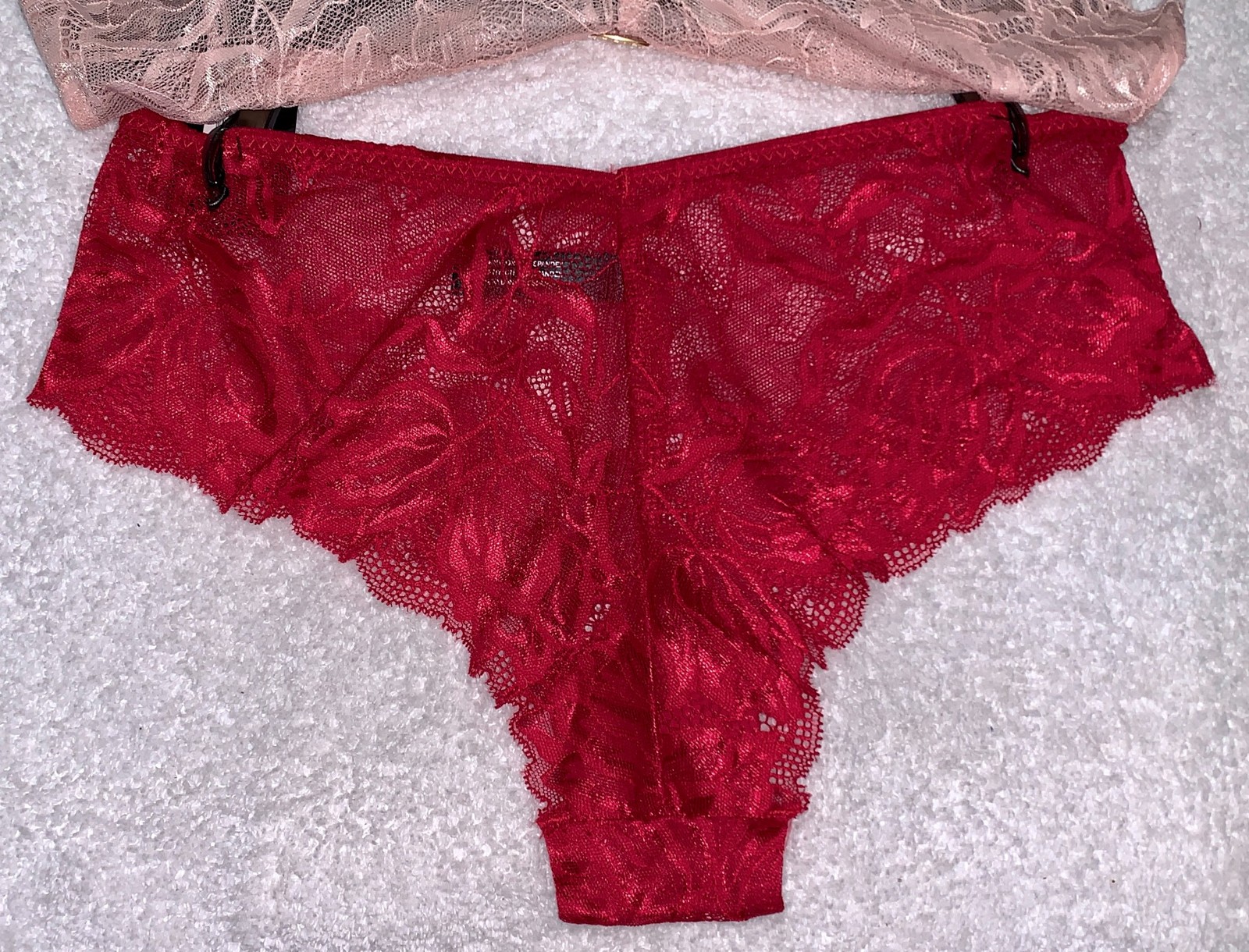 BCBG 3 Pack Luxe Lace Black Red Pink Cheeky Hipster Panty Womens Sz L 7