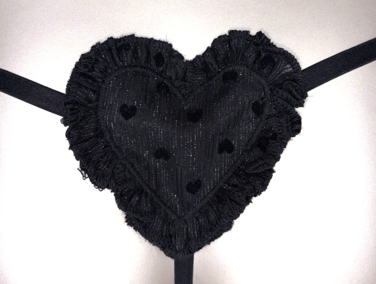 Victorias Secret Dream Angels NWT Medium Black Heart Chiffon V String Panty Sexy