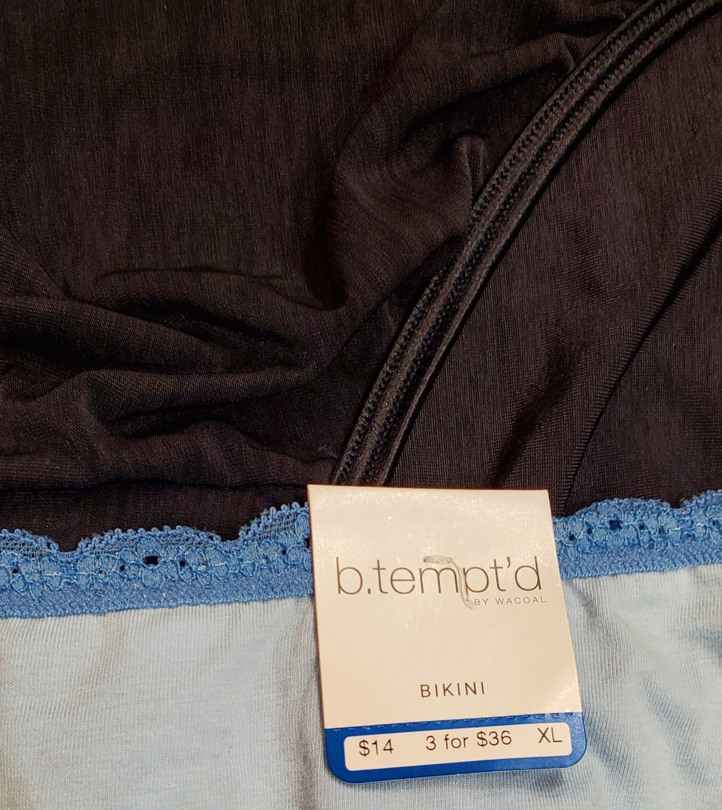 Lot of 3 Women’s Panties Calvin Klein b.tempt’d Vanity Fair Size 8/X-Large