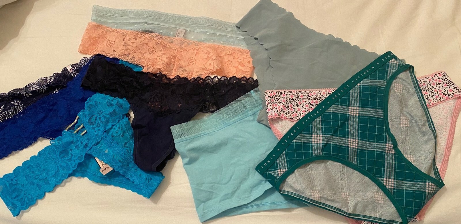NWT (10x) VICTORIA’S SECRET PANTIES – Thongs, Cheeky, Bikinis – Size M Medium