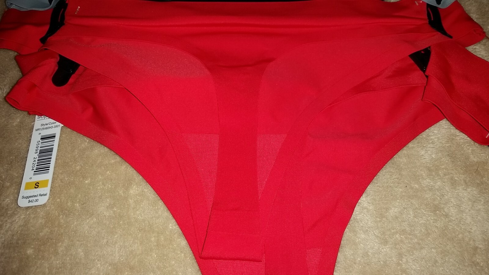 NWT MSRP $42 Sophie B 3 Pack Invisible Edge Thong Panties Solid Gray Red Small